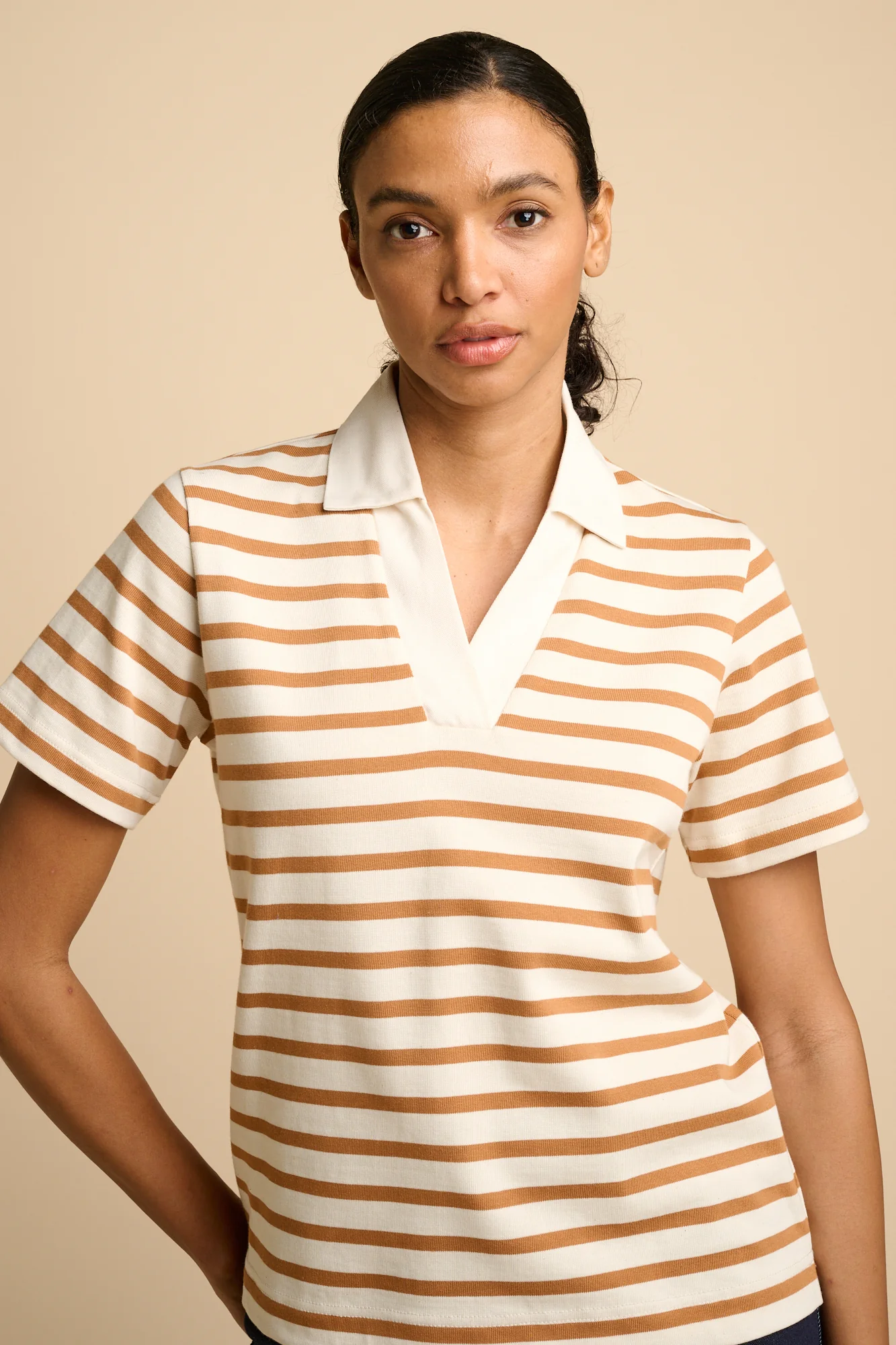 WOMENS BRETON GYM TOP - ECRU/TOBACCO - Image 3