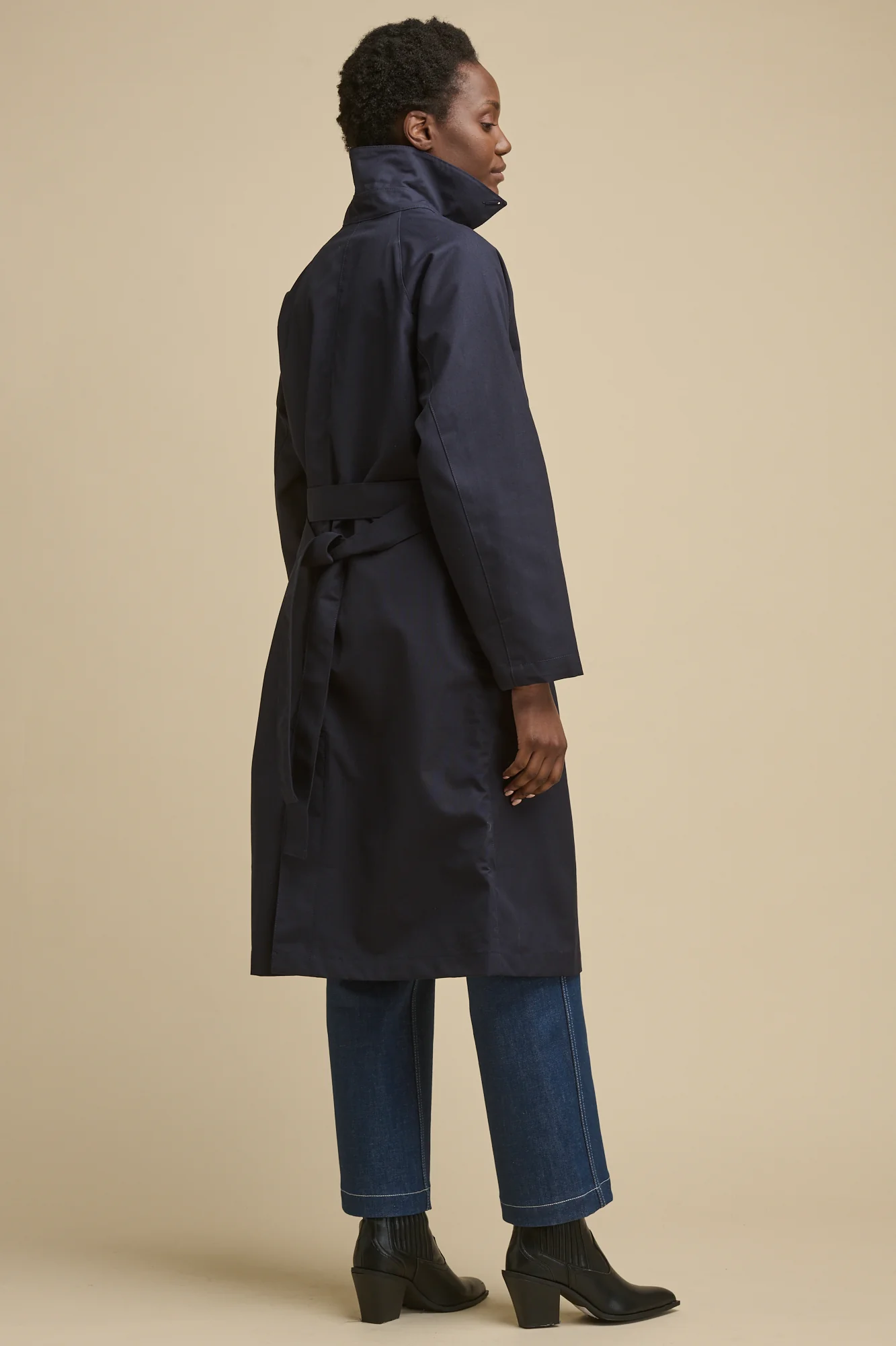Women's Frances Belted Raglan Raincoat - Navy - Image 2
