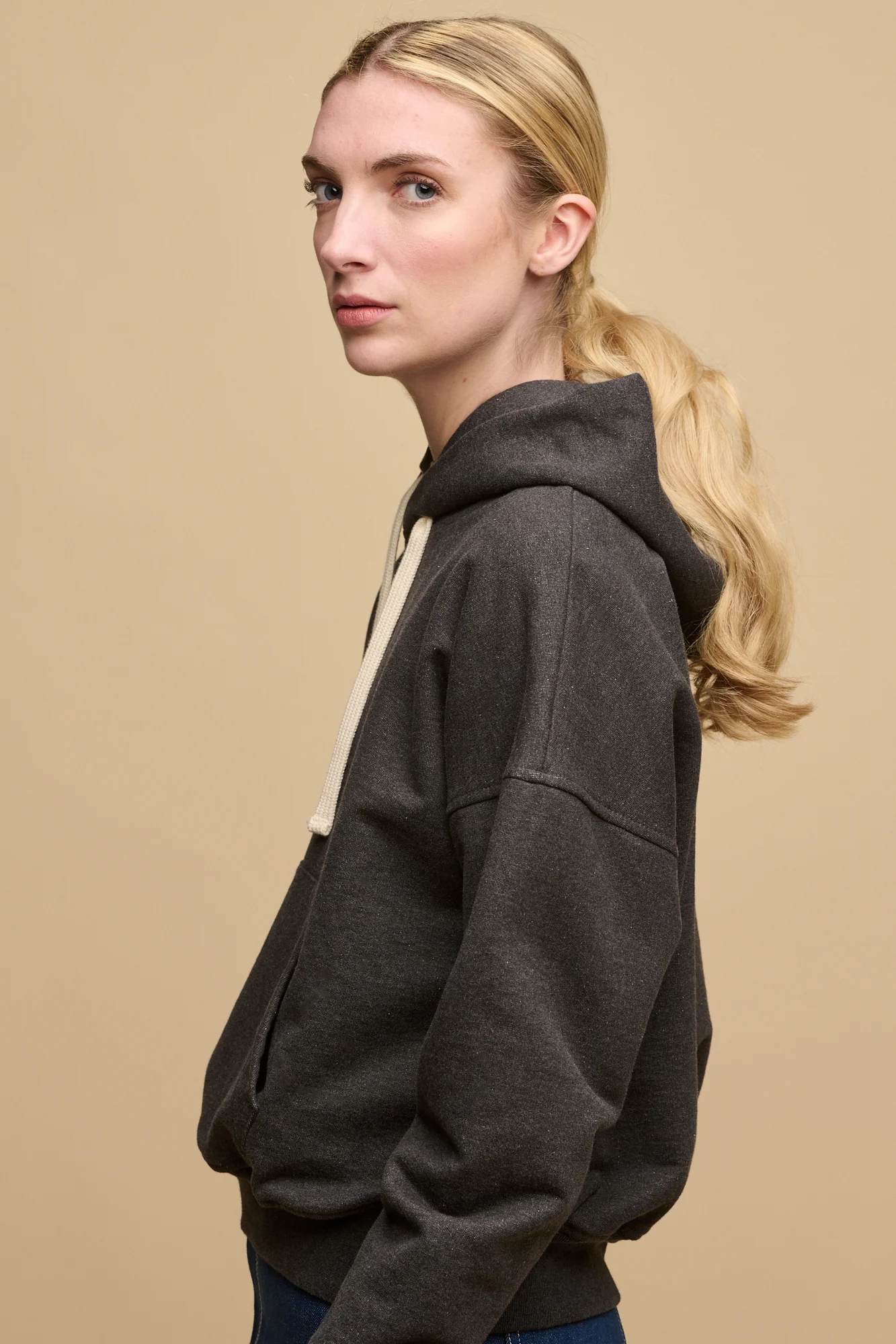 Women's Heritage Hooded Sweatshirt - Charcoal - Image 4