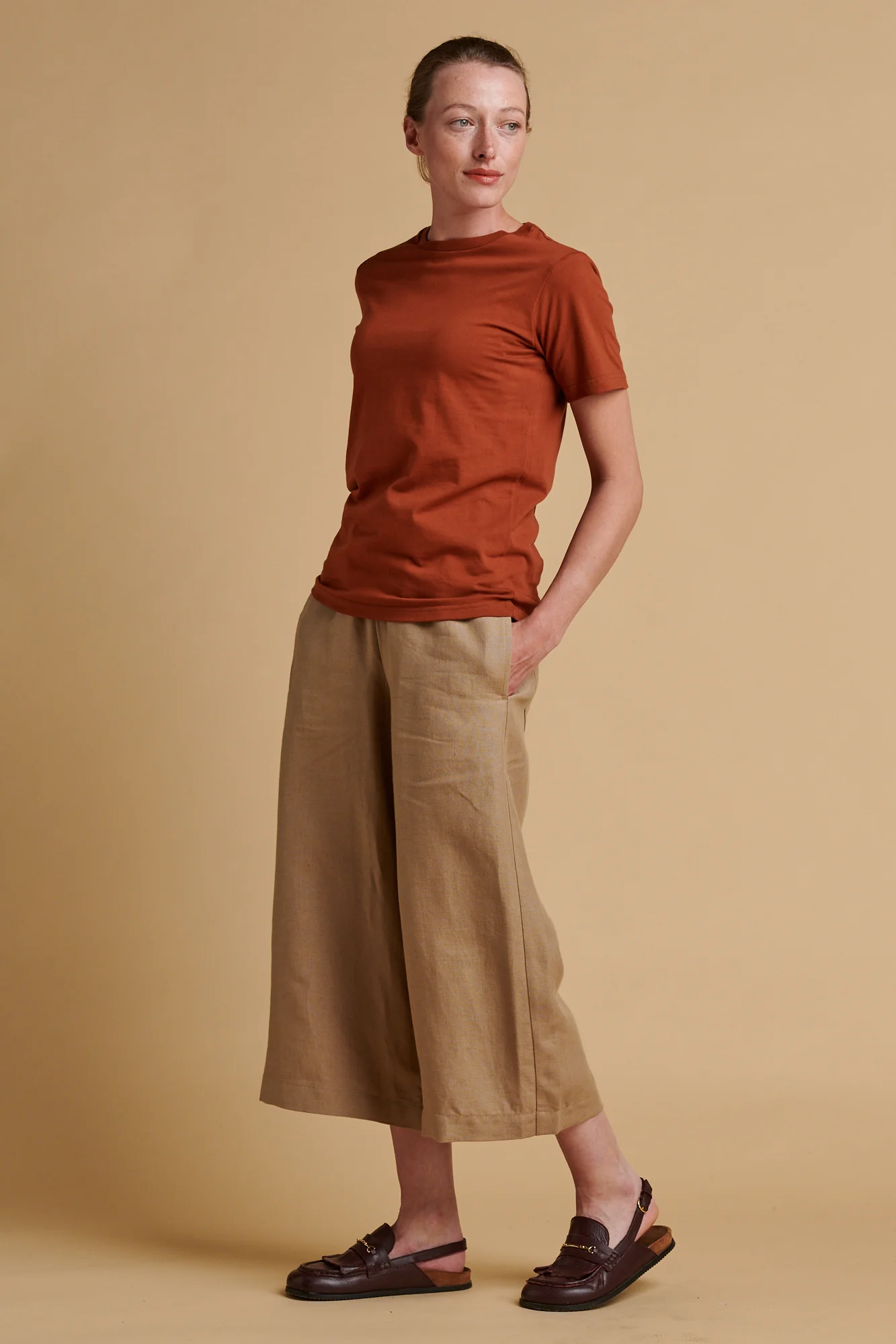 Women's Short PJ Trousers - Truffle Linen - Image 4