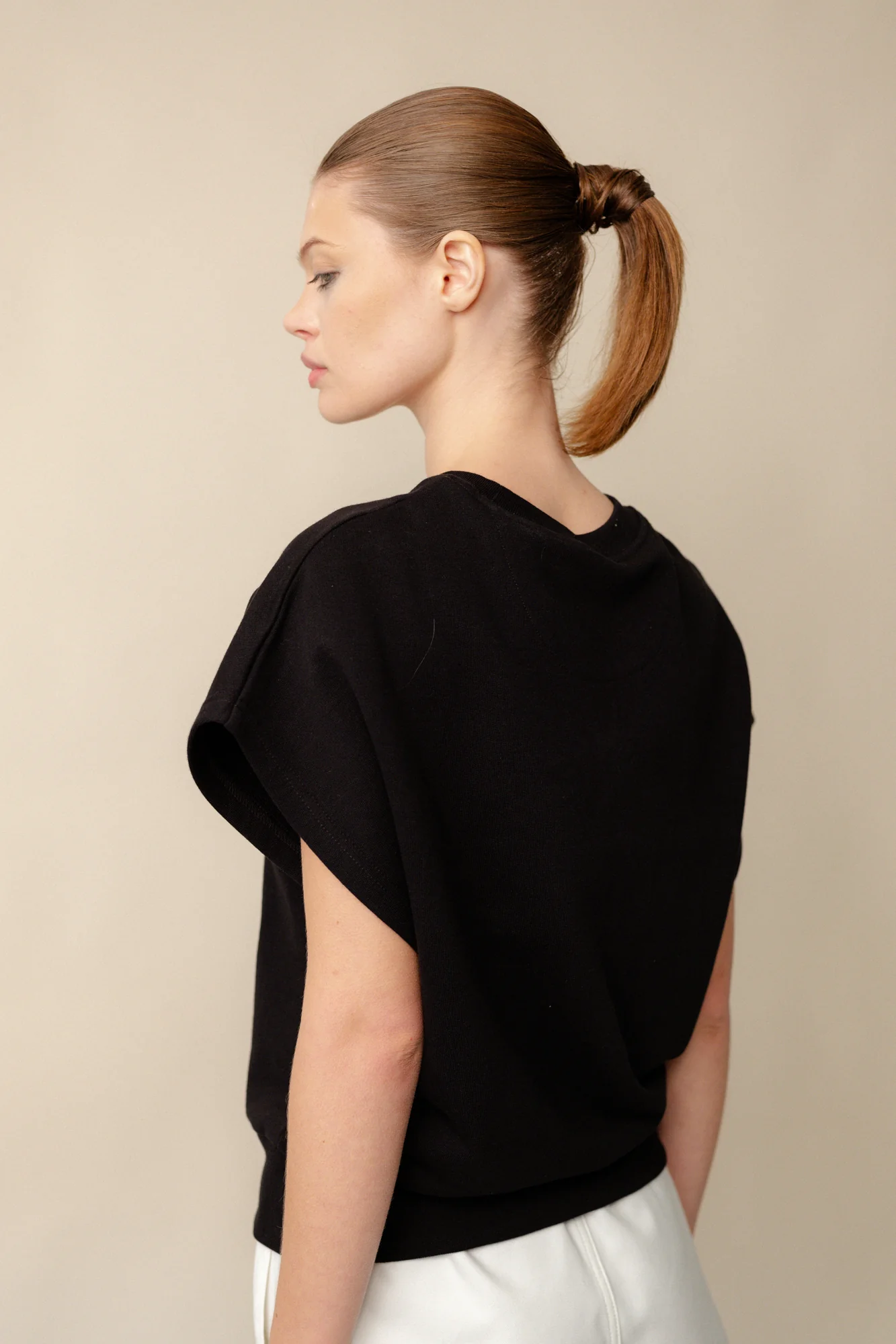 Women's Sleeveless Sweatshirt Plastic Free - Black - Image 2