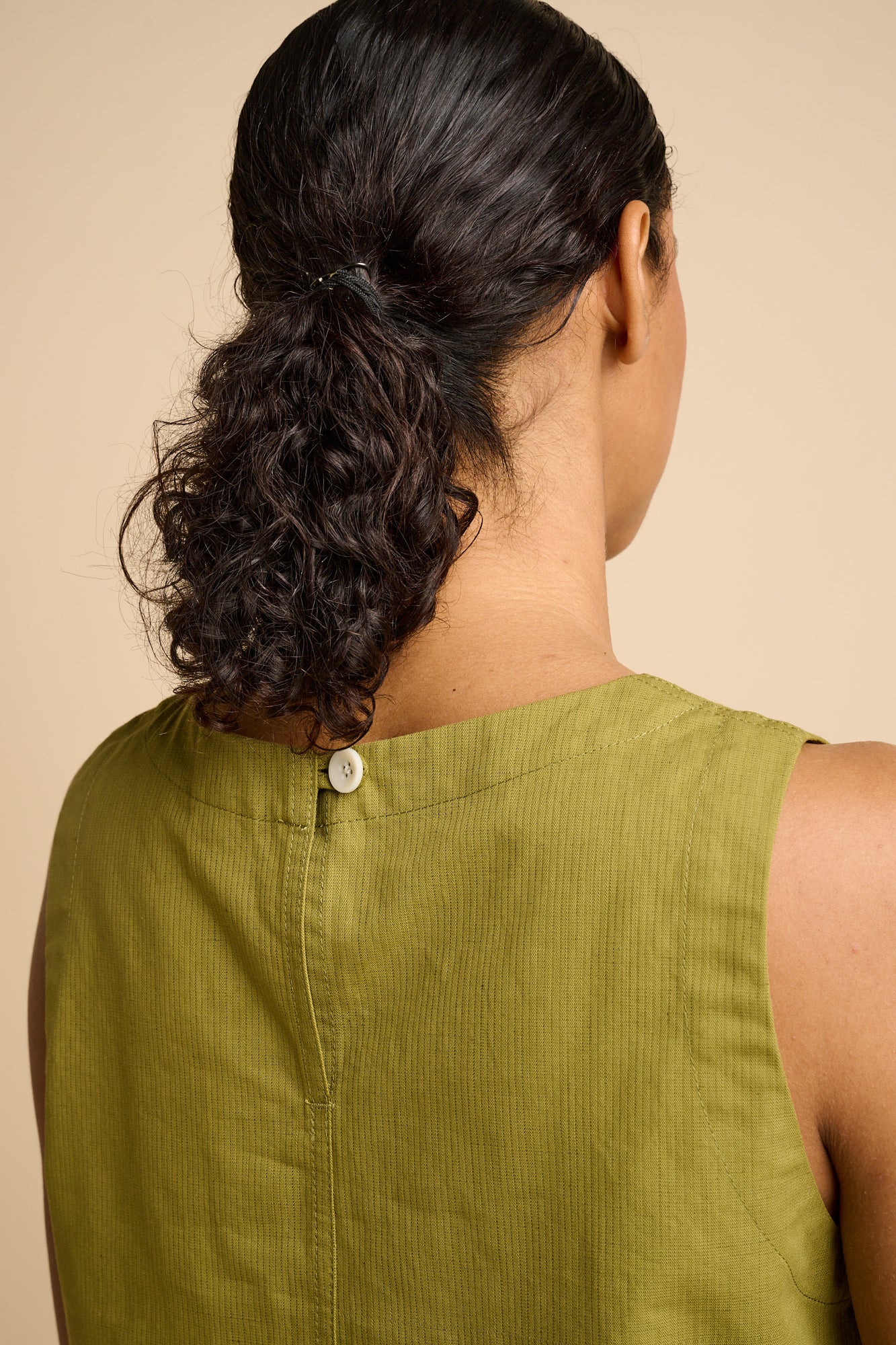 Sleeveless Top Cotton Hemp - Light Olive - Image 5